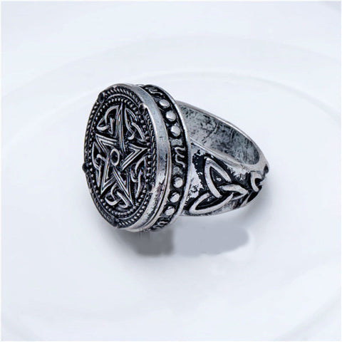 Gothic Pentacle Ring